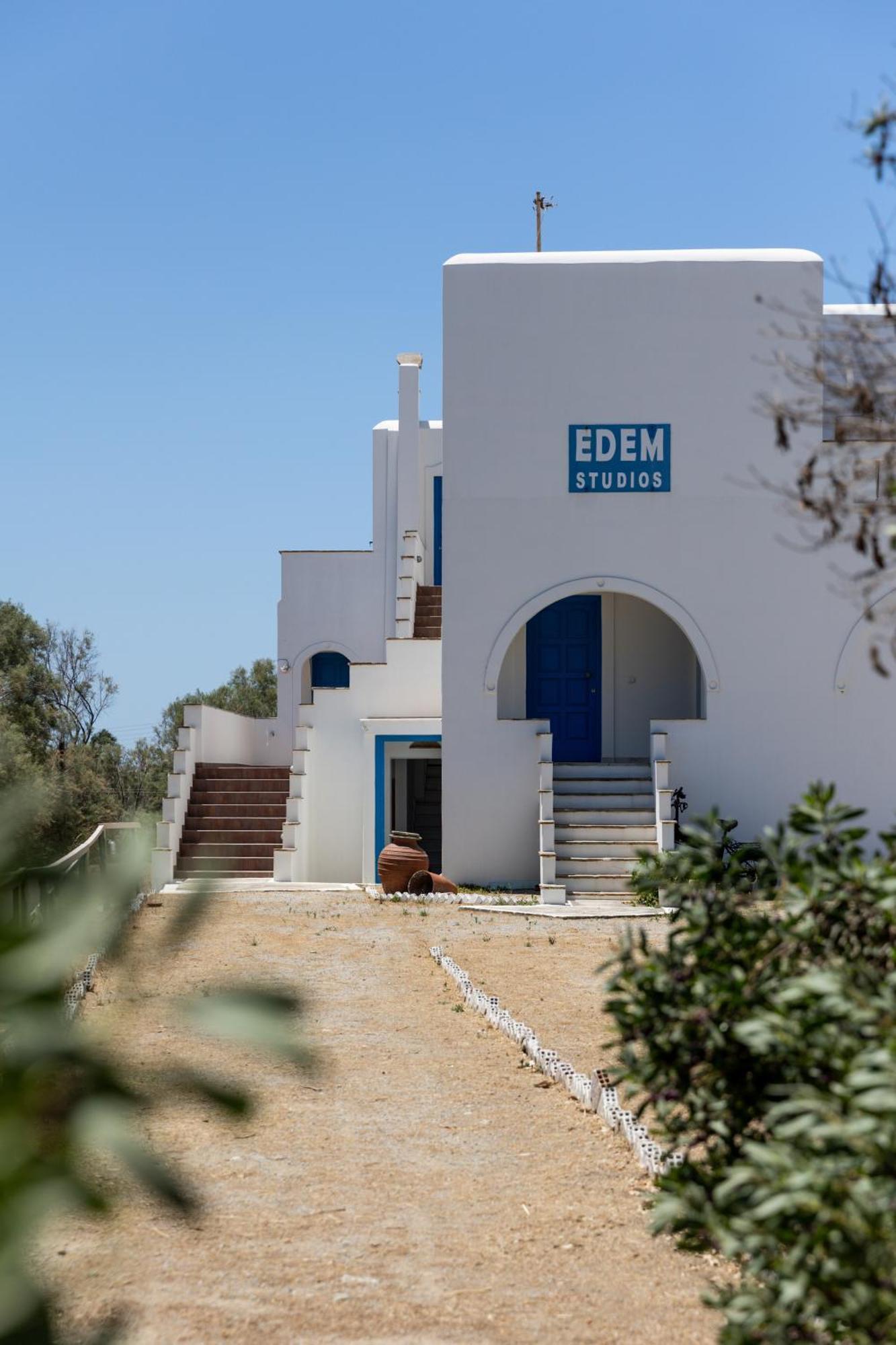Naxos Edem Studios & Apartments Naxos City Exterior photo